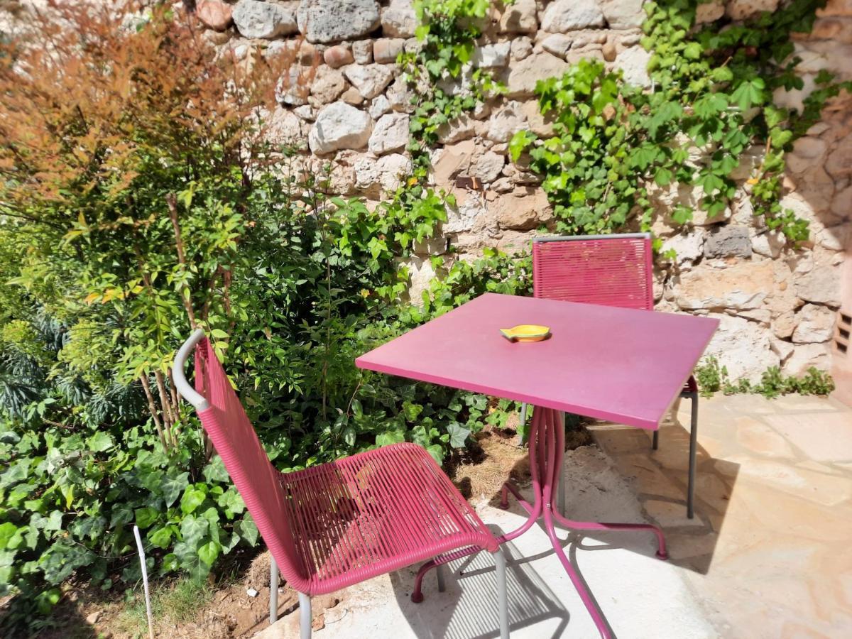 Donzère Louminai B&B 외부 사진