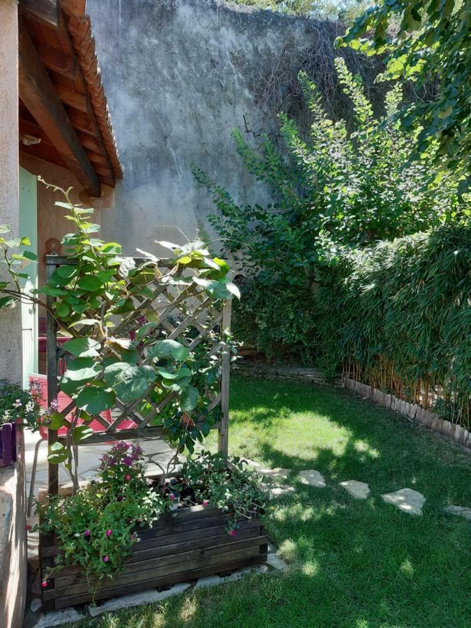 Donzère Louminai B&B 외부 사진